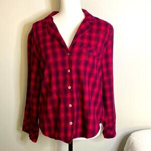 Victoria’s Secret Pajama Top M Plaid Button Up Button Front